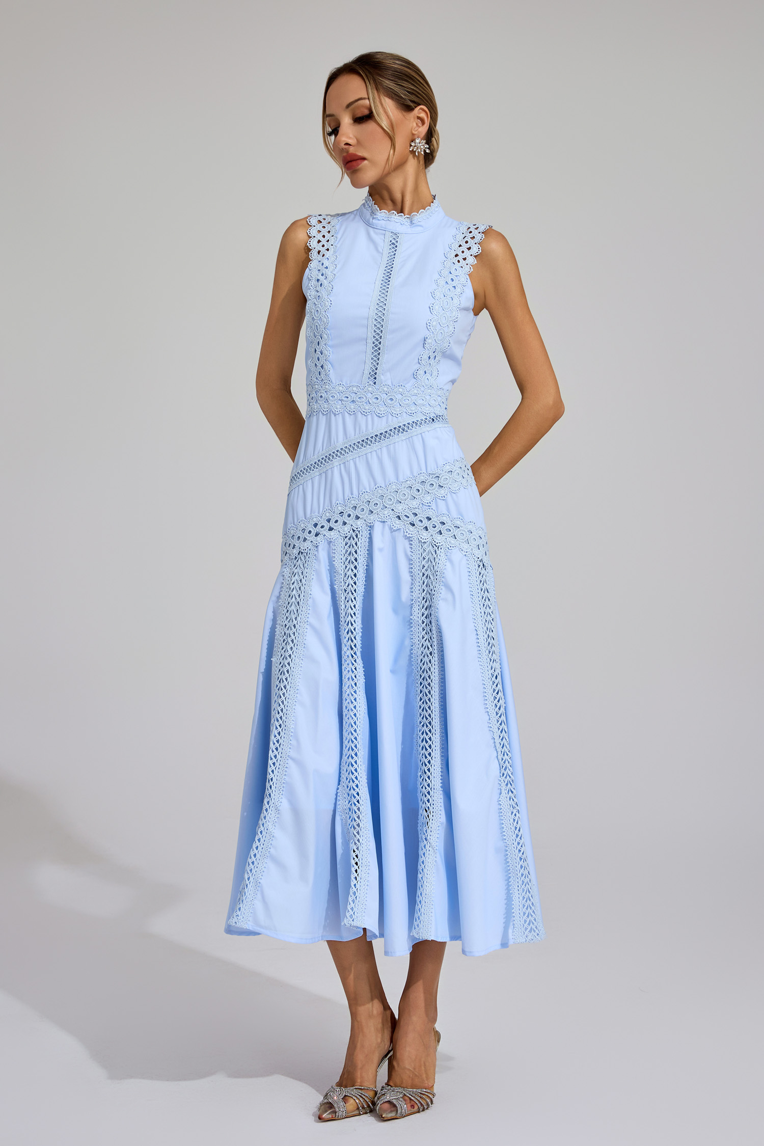 Susanna-Jasper-Blue-5.jpeg